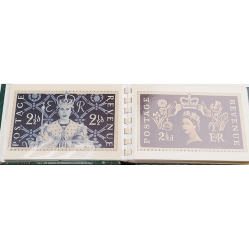 829 - Assorted ephemera including miniature children's books, postcards and Historic Cars coin set