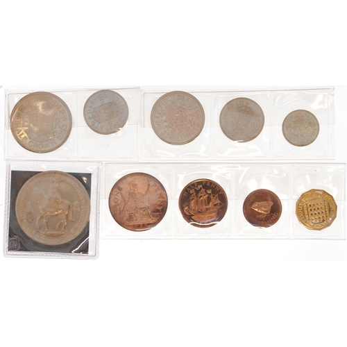 770 - Uncirculated Elizabeth II coins including a five shilling piece