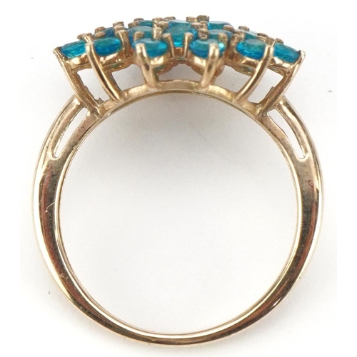 3195 - Large 9ct gold blue stone cluster ring, the cluster approximately 18mm in diameter, size N, 4.1g