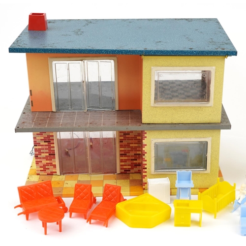 1708 - Child's 1950s tinplate house with plastic furniture, 23cm H x 34cm W x 23cm D