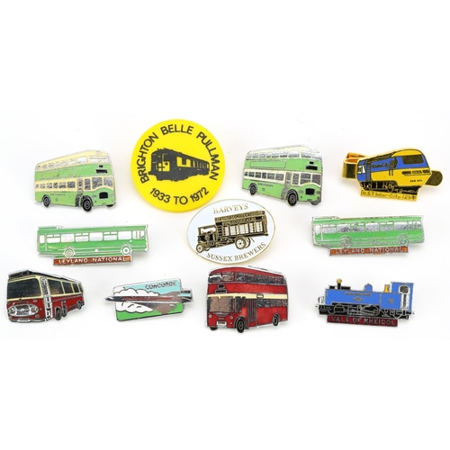 1442 - Automobilia collectables including bus and railway pin badges