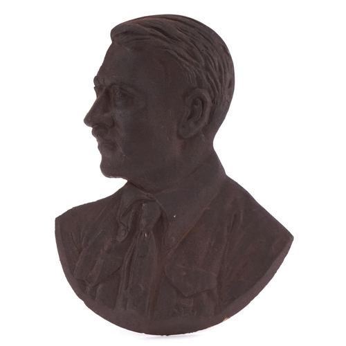 677 - German military interest cast iron plaque of Adolf Hitler, 23cm high