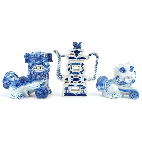 1532 - Chinese blue and white porcelain comprising two qilins and a teapot, the largest 25cm high