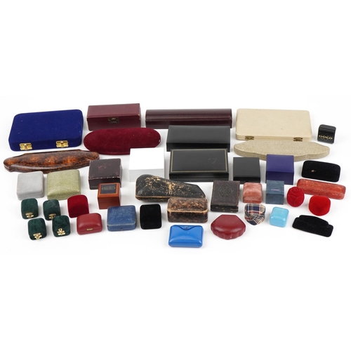 2568 - Antique and later jewellery boxes including Pandora