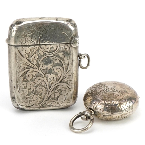 324 - George V engraved silver vesta and sovereign case, the largest 5.5cm high, total 49.8g