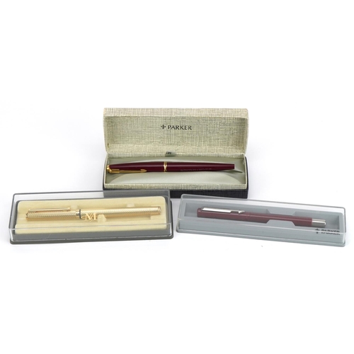 1439 - Pens including Parker 45 De-Luxe fountain