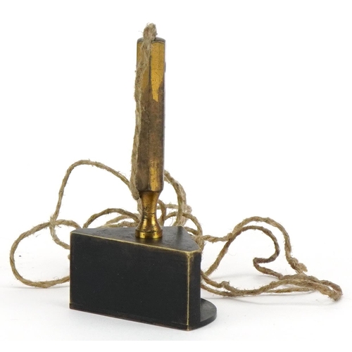 453 - 19th century brass mounted prism by Ovendorf & Seidel Reichenbach housed in a velvet lined leather c... 