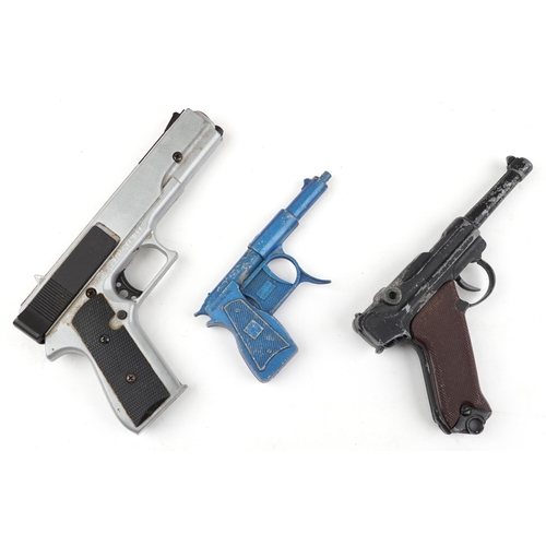 720 - Three vintage toy and BB guns, comprising Lone Star no 504 spud gun, SMK G2000 repeater and Luger to... 