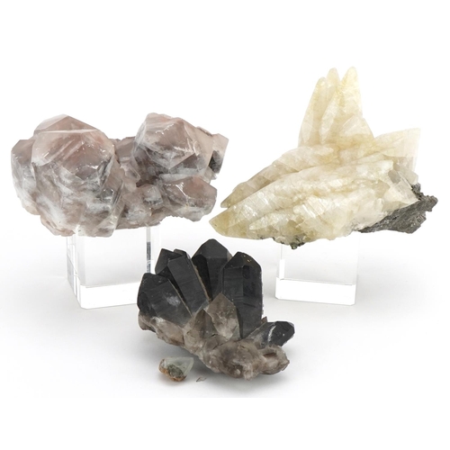 255 - Three geology interest natural history mineral specimens including amethyst and quartz, the largest ... 