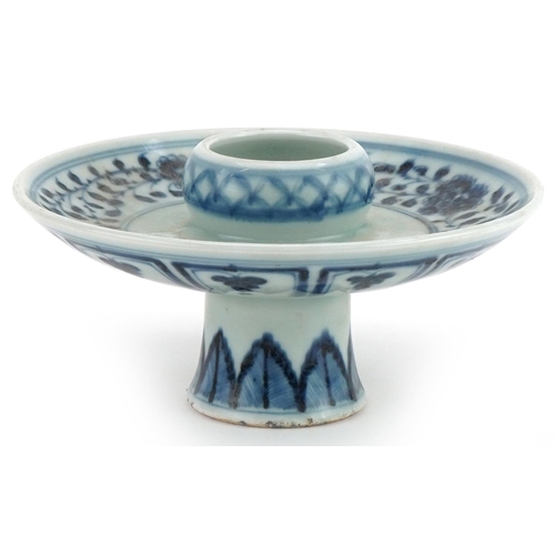 1613 - Chinese blue and white porcelain stem dish hand painted with flowers, 17.5cm in diameter