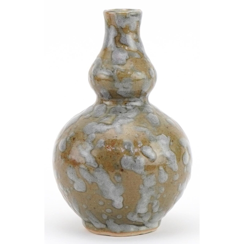 1629 - Chinese porcelain splashed double gourd vase having a green and grey glaze, 17cm high