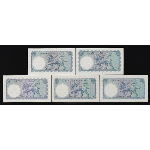 852 - Five Bank of England five pound notes, each Chief Cashier L K O'Brien, various serial numbers