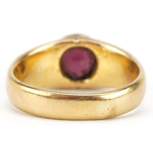 2189 - George V 18ct gold garnet solitaire ring, Chester 1912, size K/L, 5.4g