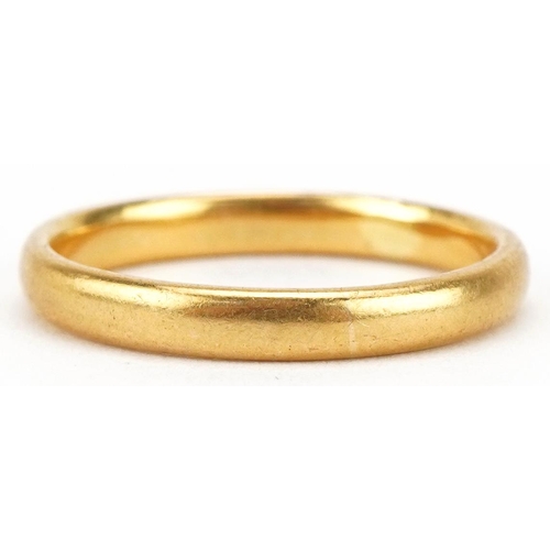 2166 - 22ct gold wedding band, size N, 3.3g