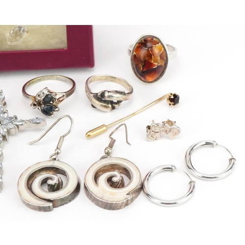 2606 - Silver and white metal jewellery including rings, shell earrings and a Past Times necklace, weighabl... 