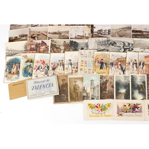 933 - Early 20th century and later postcards including shipping, railwayana, aviation and military example... 