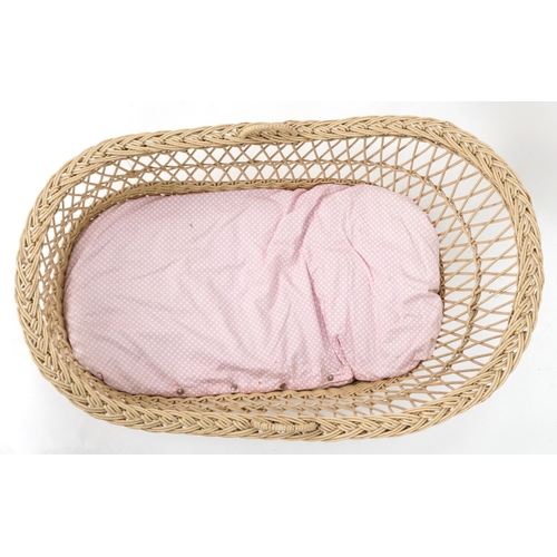 1062 - Wicker Moses basket with handles, 82cm in length