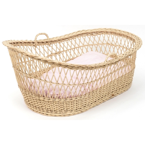 1062 - Wicker Moses basket with handles, 82cm in length