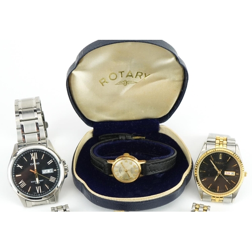 2571 - Six vintage and later ladies and gentlemen's wristwatches including Casio, Sekonda, Pulsar and Rotar... 