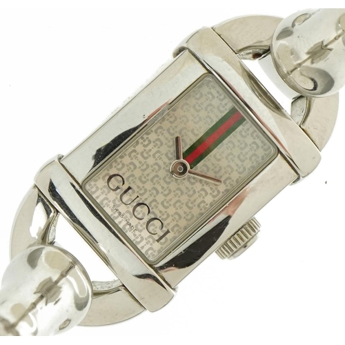 2605 - Gucci, ladies Gucci 6800L wristwatch with simulated bamboo strap and monogram dial, with box and pap... 