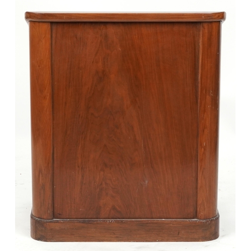 1105 - Hardwood kneeling pew with shelf space, 78cm high