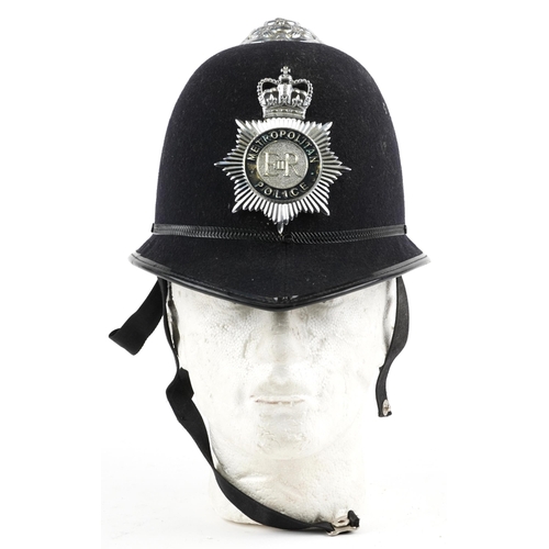 1403 - Elizabeth II Metropolitan Police Cromwell helmet with badge