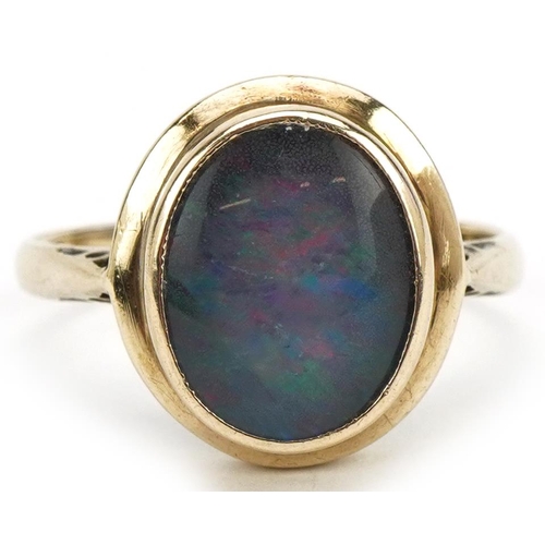 500 - 9ct gold cabochon opal ring, size P, 3.1g