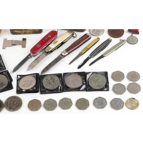 2657 - Sundry items including a pair of mother of pearl opera glasses, coinage, Star cigarettes, Thai green... 