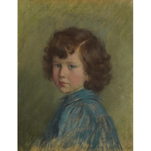 2591 - Head and shoulders portrait of a young girl, Edwardian pastel, framed and glazed, 46cm x 35.5cm excl... 