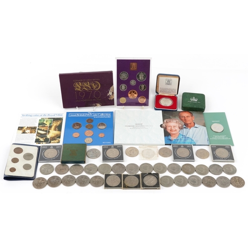 1591 - British coinage, some proof, including 1977 commemorative crown, 1983 Royal Mint coin collection, co... 