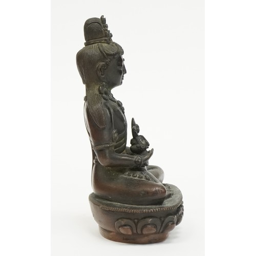 71 - 18th Century Chino Tibetan bronze/copper buddha figure of Tara, 15cms tall