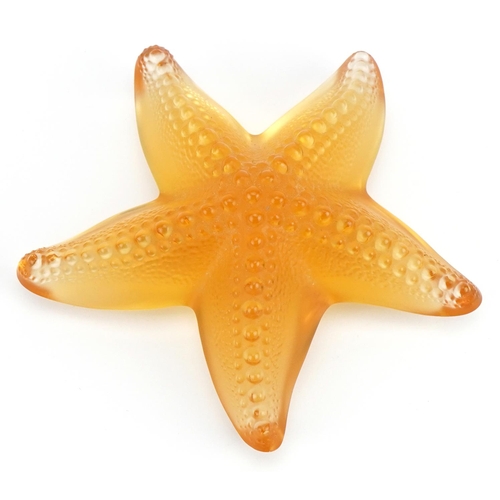 90 - Lalique, French frosted and clear amber glass starfish paperweight etched Lalique France, 10.5cm wid... 