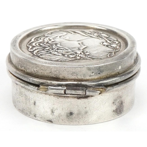 561 - Henry Matthews, Art Nouveau circular silver patch box, the hinged lid embossed with a maiden, Birmin... 