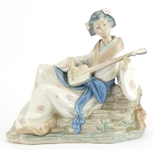 2246 - Nao figurine of a Geisha girl, Oriental Melody, 27cm wide