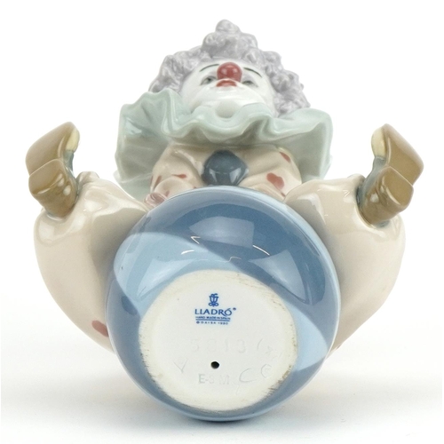 2249 - Lladro clown figure Having a Ball, numbered 5813, 18cm high