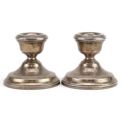 325 - W I Broadway & Co, pair of Elizabeth II circular silver dwarf candlesticks, Birmingham 1970, 7cm in ... 