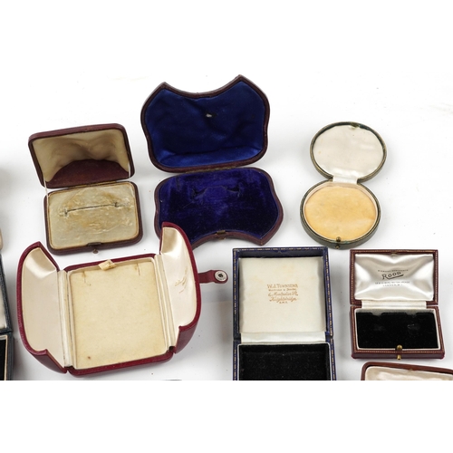 3739 - Victorian and later jewellery boxes, some tooled leather, including Edward & Sons Ltd Diamond Mercha... 