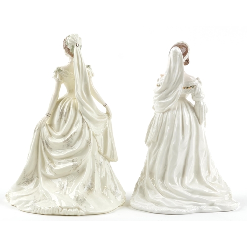 2262 - Two Coalport commemorative figurines with boxes comprising Queen Victoria 1898/7500 and Queen Mary 1... 