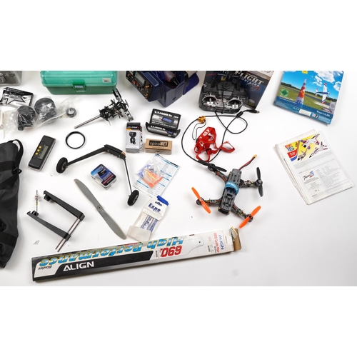 1250 - Radio control mechanics and accessories including MacGregor controller, Irvine fuelling station, Ali... 