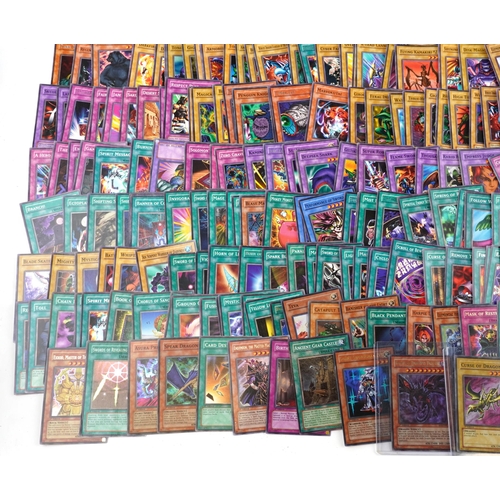 1170 - Large collection of vintage and later Yu-Gi-Oh! trade cards