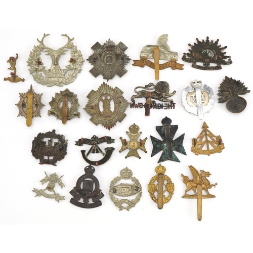 1381 - Military interest cap badges including Royal Engineers, The Lancers, Lincolnshire, Bedfordshire, Aus... 