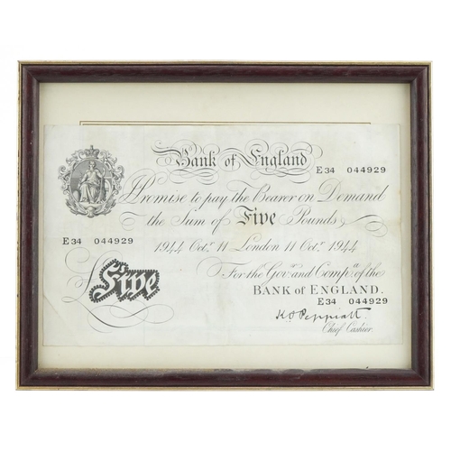 1620 - Bank of England 1944 white five pound note dated October 11th 1944, Chief Cashier K O Peppiatt, seri... 