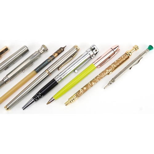 2474 - Vintage and later pens and pencils including Balita with lighter and rolled gold propelling pencil