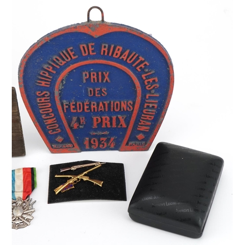 2658 - Sundry items including Great Western Railway cast iron plaque and military interest Dunkirk badge