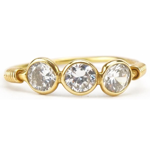 3448 - Yellow metal clear stone three stone ring, size K, 1.1g