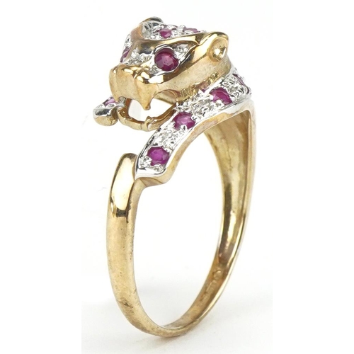 3330 - 9ct gold diamond and ruby leopard ring, size O, 2.9g