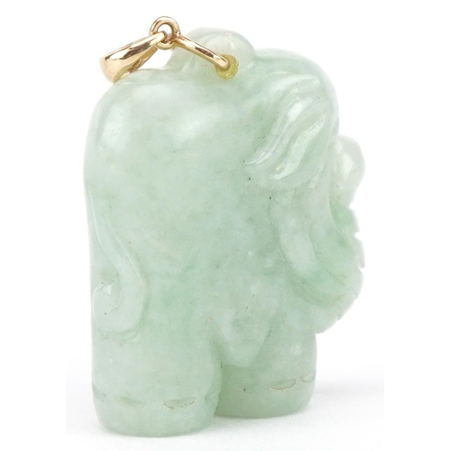 3353 - Chinese carved green jade elephant pendant with 14ct gold suspension loop, 3.7cm high, 15.6g