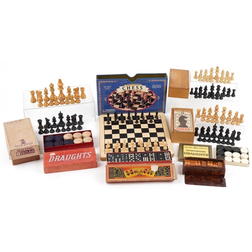 1185 - Vintage and later games including boxwood and ebonised Staunton pattern chess set