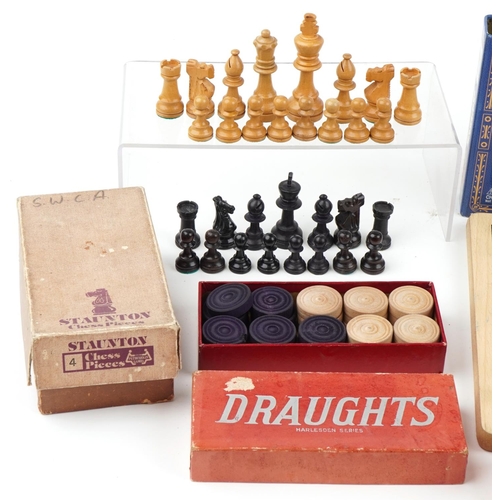 1185 - Vintage and later games including boxwood and ebonised Staunton pattern chess set