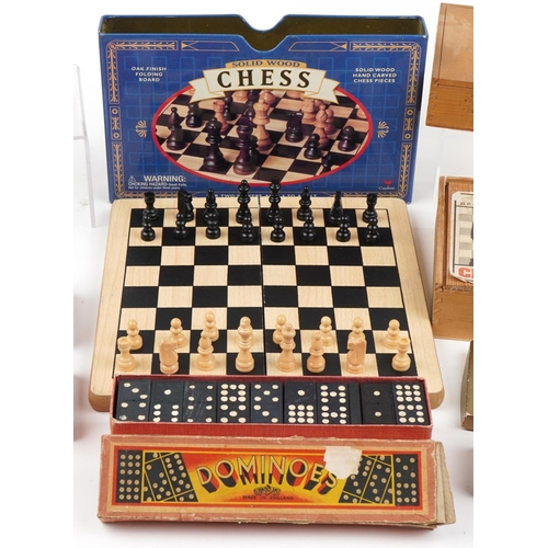 1185 - Vintage and later games including boxwood and ebonised Staunton pattern chess set